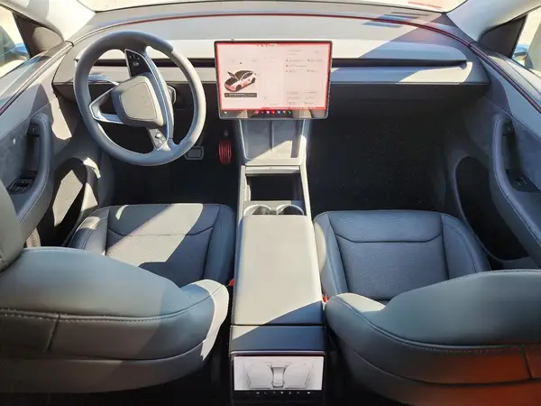 7SAYGDED5TF449491 2026 TESLA MODEL Y - Image 8