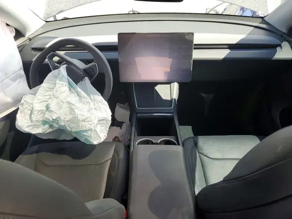 7SAYGDED5TF530054 2026 TESLA MODEL Y - Image 8