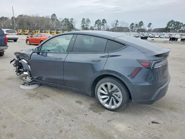 7SAYGDED5TF537022 2026 TESLA MODEL Y - Image 2