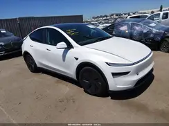 7SAYGDED5TF547324 2026 TESLA MODEL Y