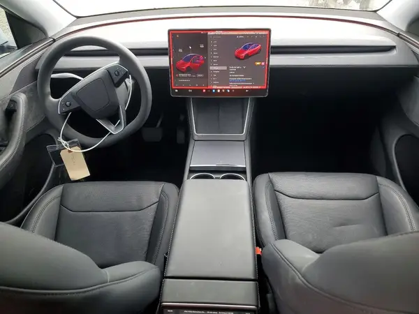 7SAYGDED5TF549509 2026 TESLA MODEL Y - Image 8