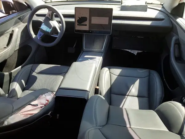 7SAYGDED5TF560090 2026 TESLA MODEL Y - Image 8