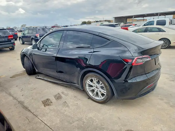 7SAYGDED6PF917265 2023 TESLA MODEL Y - Image 2