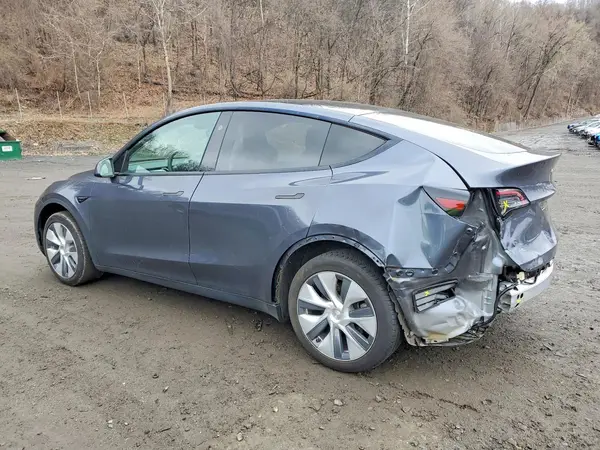 7SAYGDED6PF922532 2023 TESLA MODEL Y - Image 2