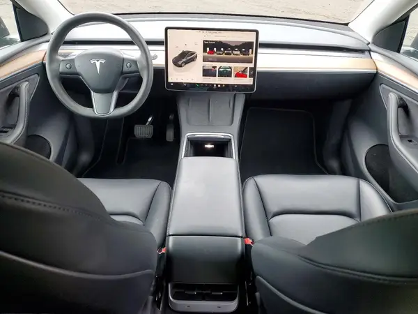 7SAYGDED6PF922532 2023 TESLA MODEL Y - Image 8