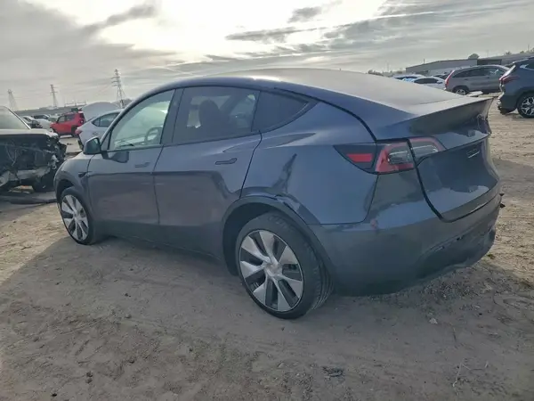 7SAYGDED6PF943171 2023 TESLA MODEL Y - Image 2
