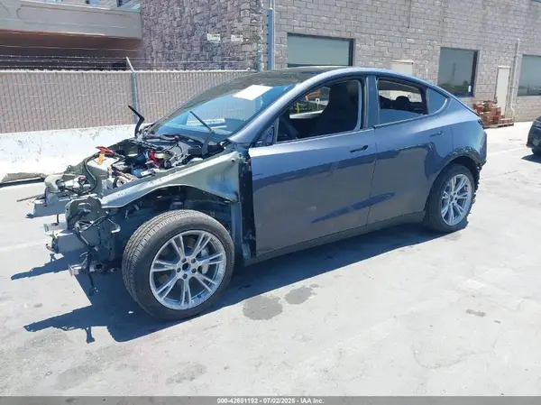 7SAYGDED6PF948127 2023 TESLA MODEL Y - Image 2