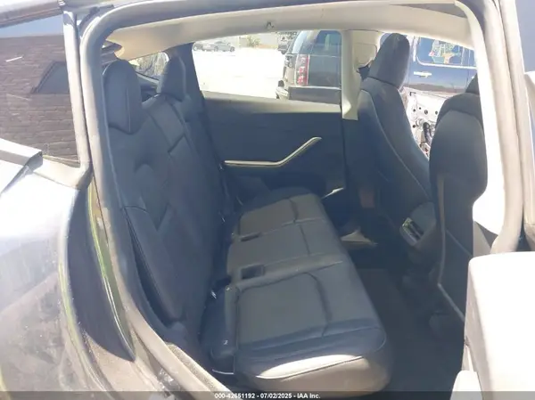 7SAYGDED6PF948127 2023 TESLA MODEL Y - Image 8