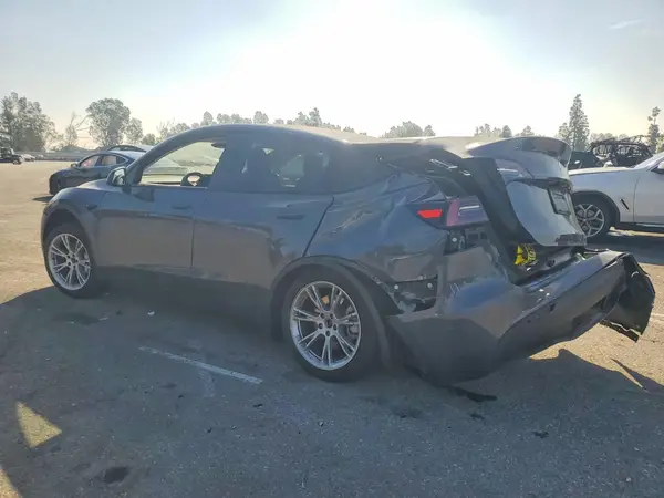 7SAYGDED6PF957362 2023 TESLA MODEL Y - Image 2