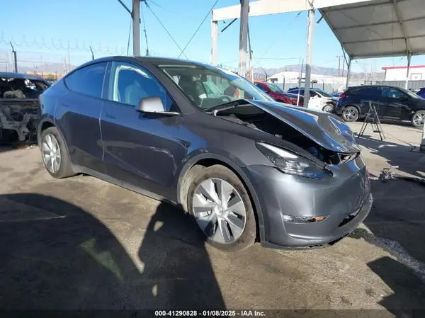 7SAYGDED6PF965333 2023 TESLA MODEL Y - Image 1