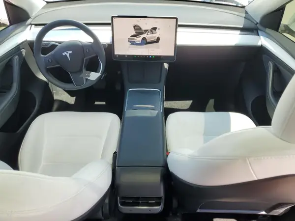 7SAYGDED6PF977983 2023 TESLA MODEL Y - Image 8