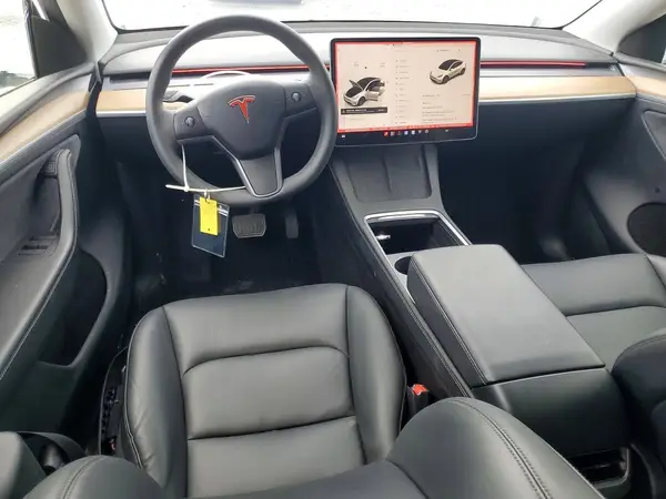 7SAYGDED6RA326191 2024 TESLA MODEL Y - Image 8