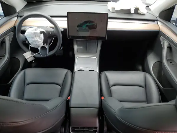 7SAYGDED6RF039551 2024 TESLA MODEL Y - Image 8