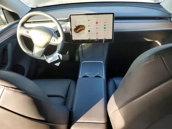7SAYGDED6RF042997 2024 TESLA MODEL Y - Image 8