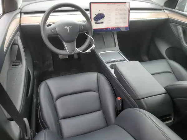 7SAYGDED6RF044250 2024 TESLA MODEL Y - Image 8