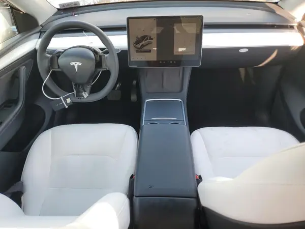 7SAYGDED6RF044698 2024 TESLA MODEL Y - Image 8