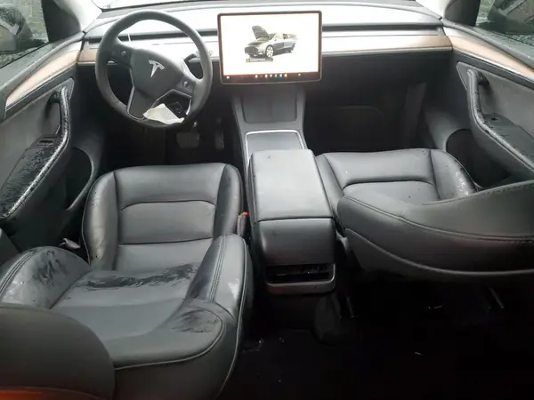 7SAYGDED6RF093531 2024 TESLA MODEL Y - Image 8