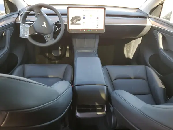 7SAYGDED6RF095506 2024 TESLA MODEL Y - Image 8