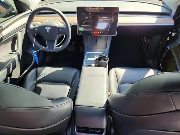 7SAYGDED6RF096123 2024 TESLA MODEL Y - Image 8