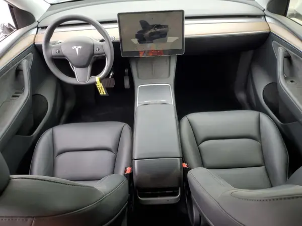 7SAYGDED6RF101045 2024 TESLA MODEL Y - Image 8