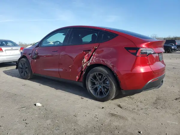 7SAYGDED6RF109906 2024 TESLA MODEL Y - Image 2