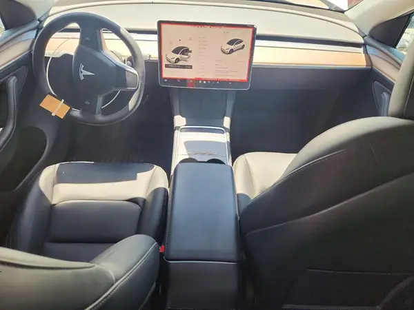 7SAYGDED6RF118878 2024 TESLA MODEL Y - Image 8