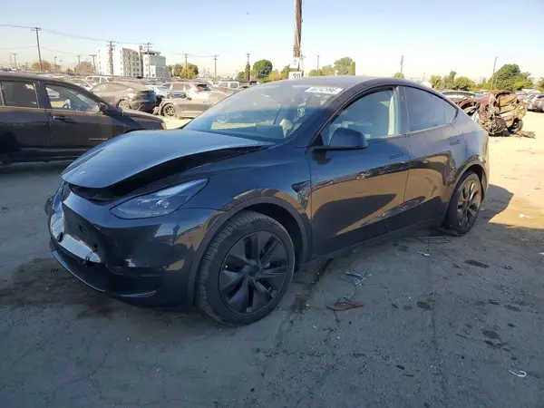 7SAYGDED6RF121795 2024 TESLA MODEL Y - Image 1