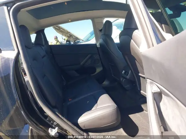 7SAYGDED6RF122039 2024 TESLA MODEL Y - Image 8