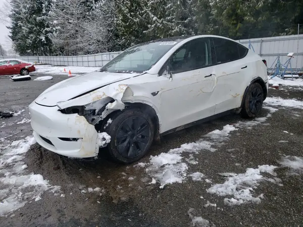7SAYGDED6RF153761 2024 TESLA MODEL Y - Image 1