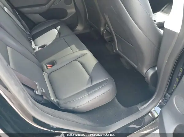 7SAYGDED6RF191135 2024 TESLA MODEL Y - Image 8