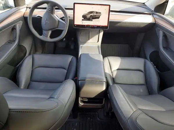 7SAYGDED6RF201789 2024 TESLA MODEL Y - Image 8