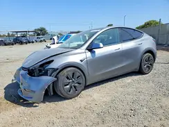 7SAYGDED6RF210976 2024 TESLA MODEL Y