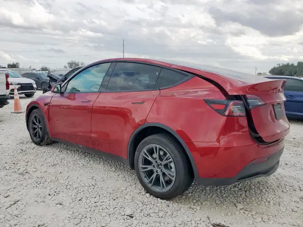 7SAYGDED6SA349038 2025 TESLA MODEL Y - Image 2