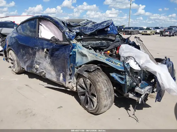 7SAYGDED6SA352750 2025 TESLA MODEL Y - Image 1