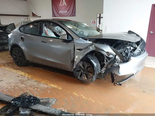 7SAYGDED6SA363697 2025 TESLA MODEL Y - Image 1