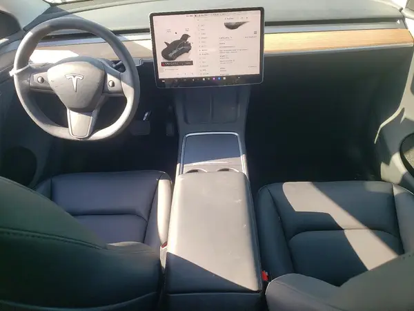 7SAYGDED6SA371234 2025 TESLA MODEL Y - Image 8