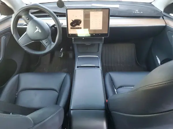 7SAYGDED6SA375378 2025 TESLA MODEL Y - Image 8