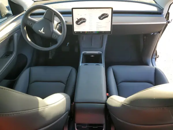 7SAYGDED6SA377714 2025 TESLA MODEL Y - Image 8