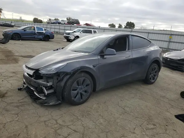 7SAYGDED6SF227475 2025 TESLA MODEL Y - Image 1