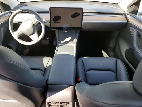 7SAYGDED6SF234023 2025 TESLA MODEL Y - Image 8