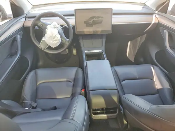7SAYGDED6SF256667 2025 TESLA MODEL Y - Image 8