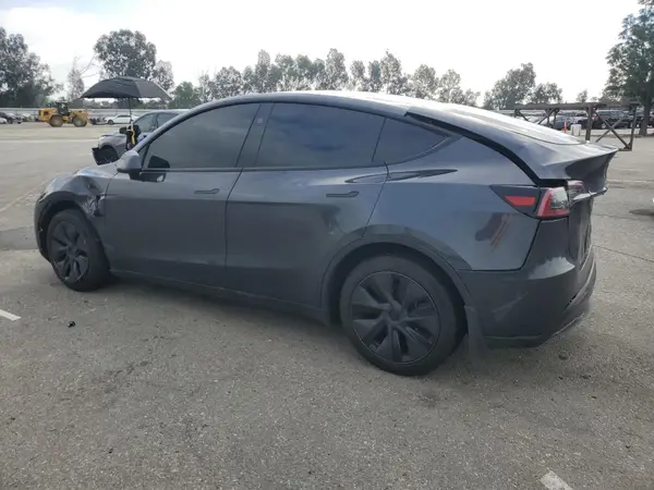 7SAYGDED6SF279608 2025 TESLA MODEL Y - Image 2