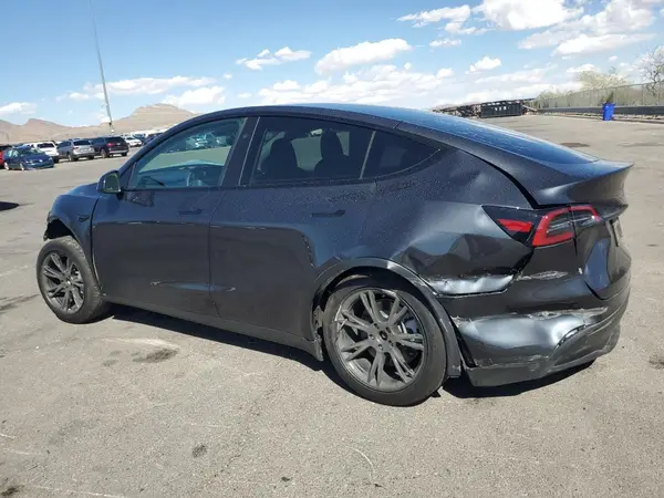 7SAYGDED6SF313269 2025 TESLA MODEL Y - Image 2