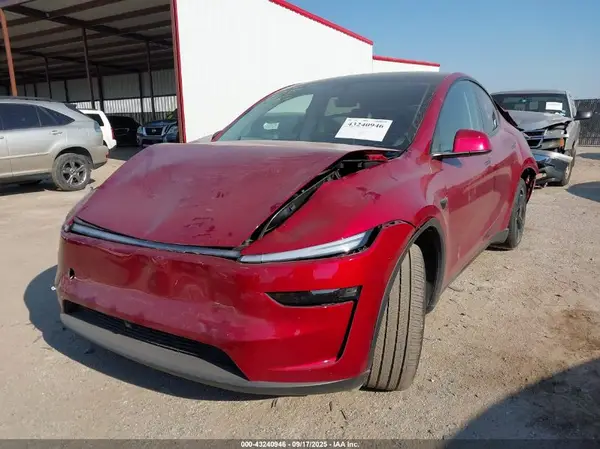 7SAYGDED6TA431143 2026 TESLA MODEL Y - Image 2