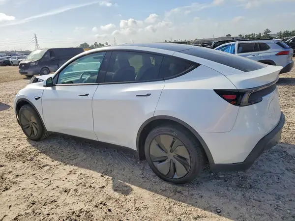 7SAYGDED6TA461775 2026 TESLA MODEL Y - Image 2