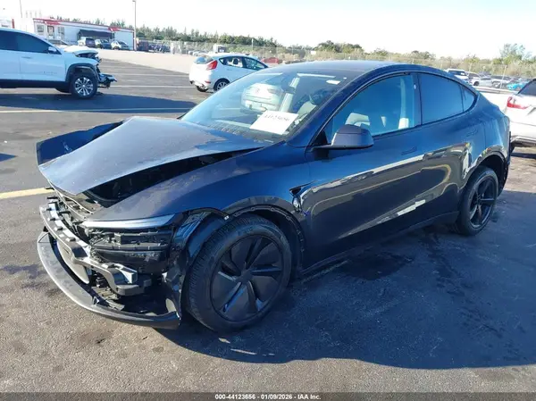 7SAYGDED6TA474008 2026 TESLA MODEL Y - Image 2