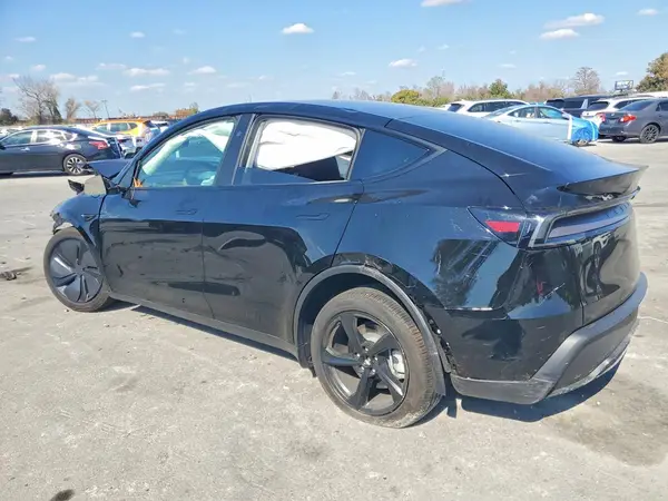 7SAYGDED6TA484084 2026 TESLA MODEL Y - Image 2