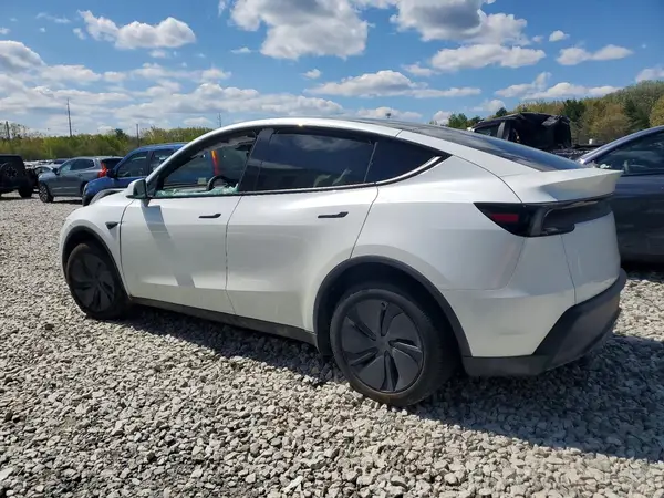 7SAYGDED6TA583763 2026 TESLA MODEL Y - Image 2