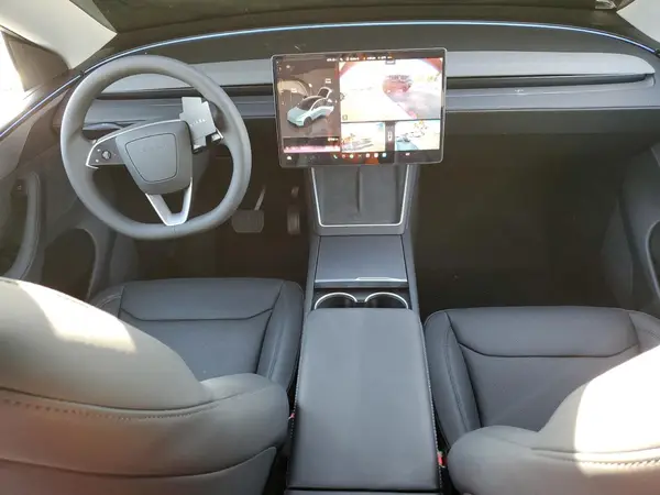 7SAYGDED6TF388913 2026 TESLA MODEL Y - Image 8
