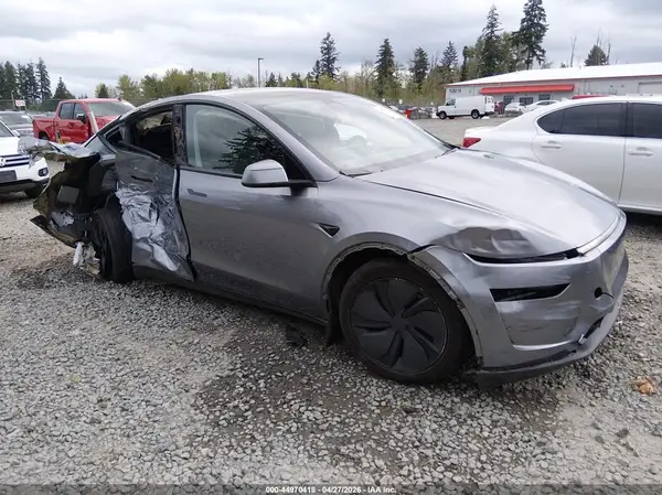 7SAYGDED6TF391195 2026 TESLA MODEL Y - Image 1